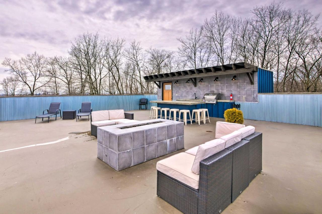 Luxe Amish Country Apartment With Rooftop Terrace! Миллерсберг Экстерьер фото